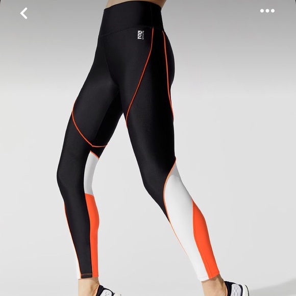P.E Nation Trackbar Legging Medium - Picture 1 of 5